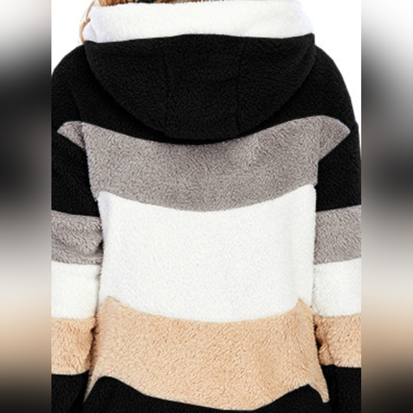 Everleigh Color Block Sherpa Hoodie - Black - Picture 2 of 4